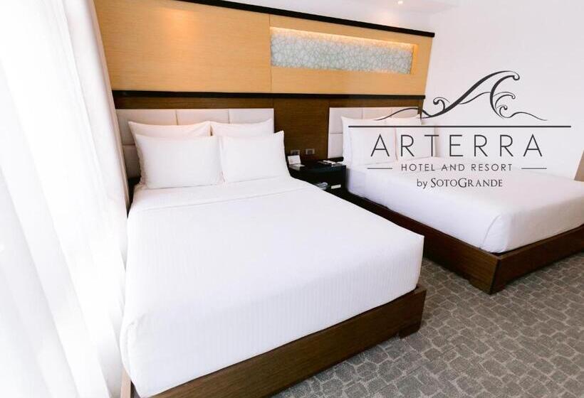 חדר דלוקס נוף לים, Arterra Hotel And Resort