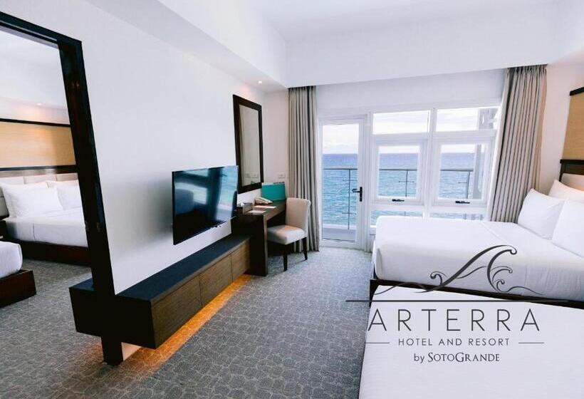 חדר דלוקס נוף לים, Arterra Hotel And Resort