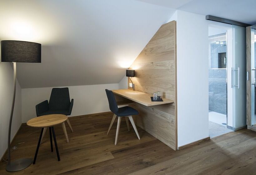 חדר דלוקס עם מרפסת, Grimsel Passhöhe