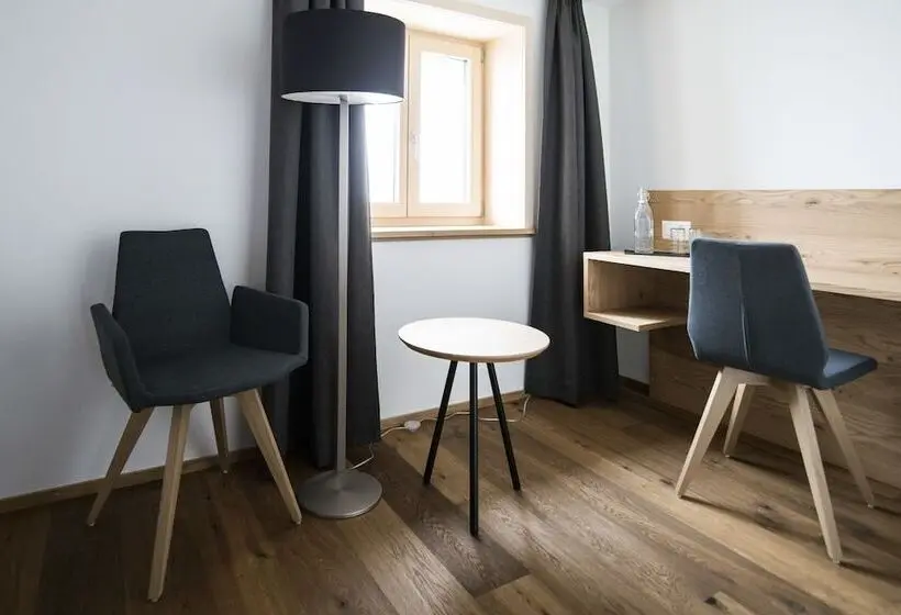 Deluxe Zimmer, Grimsel Passhöhe