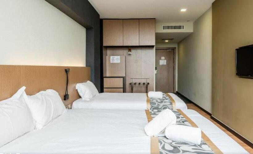 スーペリアトリプルルーム, Roxy Hotel & Apartments