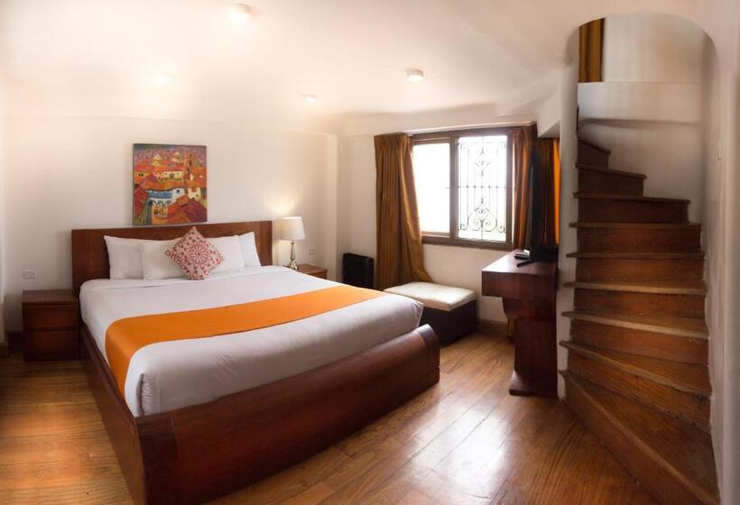 デラックススタジオ, Waman Qorikancha