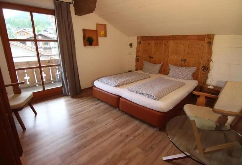 スタンダードルーム, Mellow Mountain Hostel