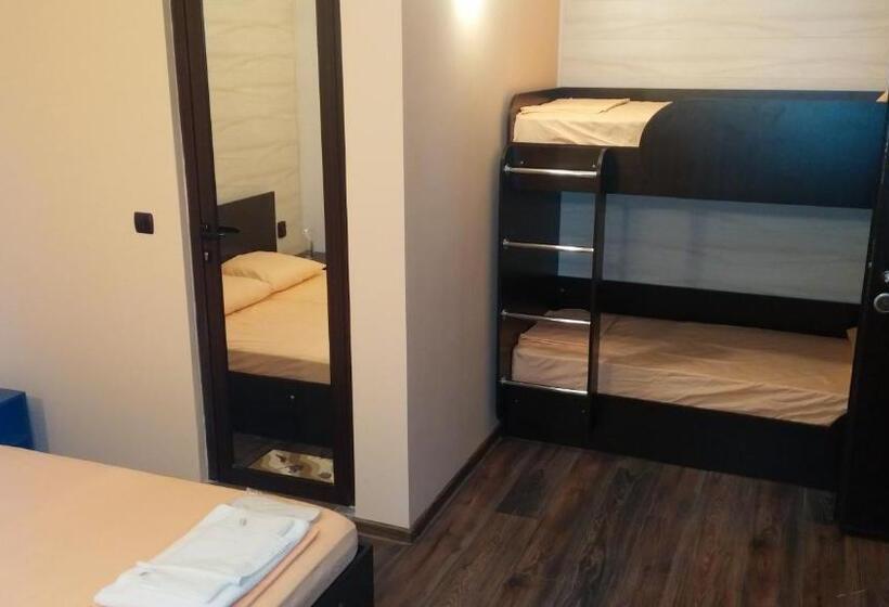 四人标准间, Complex Friends