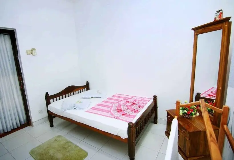 اتاق استاندارد, Dunhinda