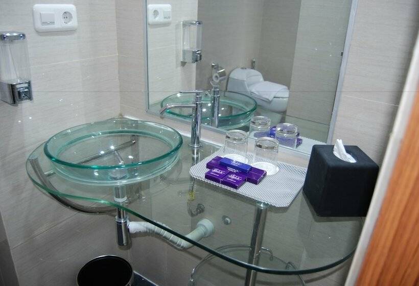 高级大房间, Horison Inn Alaska Semarang