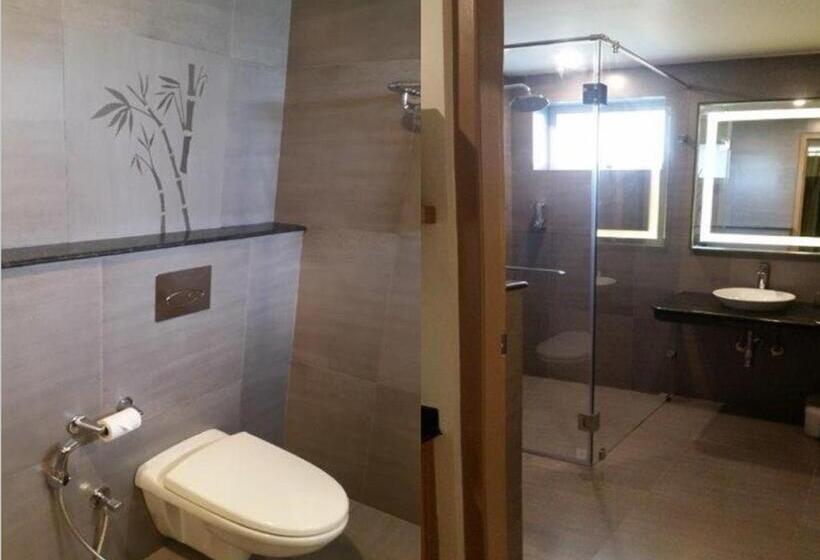 プレミアムルーム, Sterling Wayanad