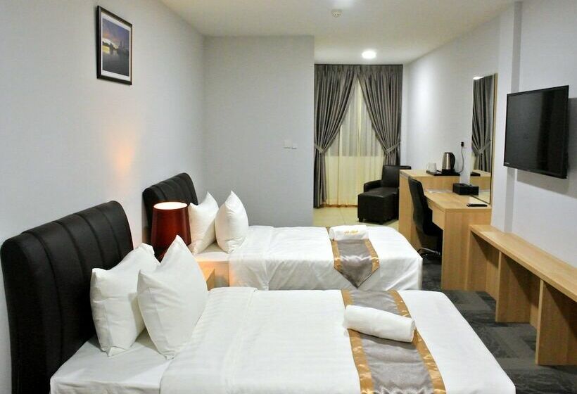 اتاق سوپریور, Alafiah