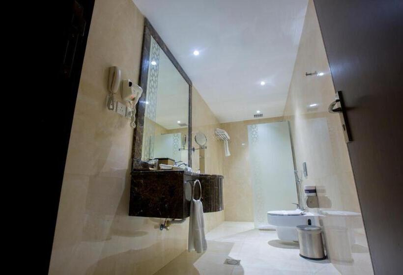 غرفة كلاسيكية, Swiss In Tabuk