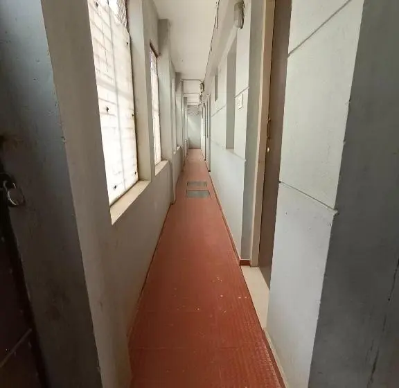 Economy-huone, The Vishnu Residency