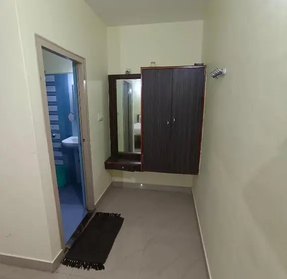 Deluxe-huone, The Vishnu Residency