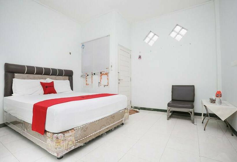 Номер Стандарт, Reddoorz Near Bundaran Kecil Palangkaraya