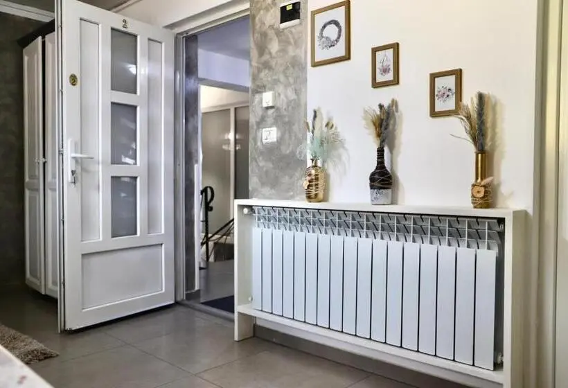 スタンダードルーム, Cazare Moldi   Regim Hotelier