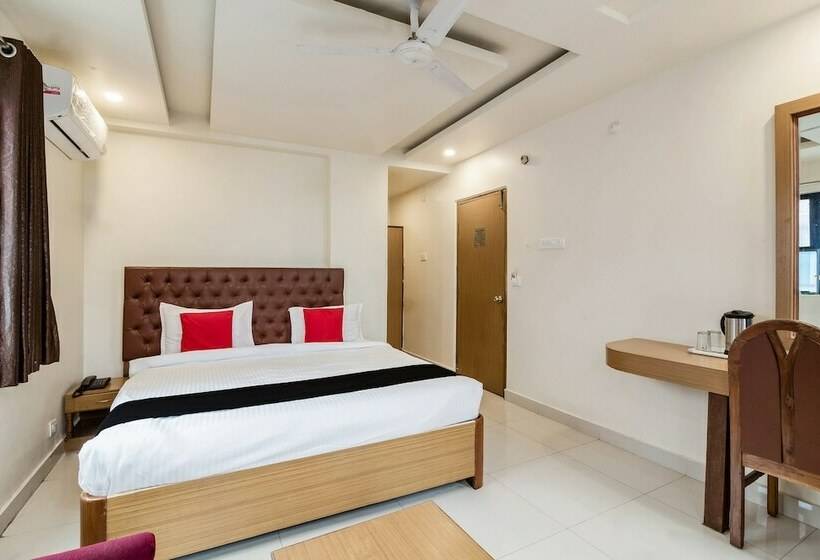 Номер Deluxe, Capital O 46248 Marjan International