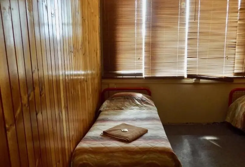 浴室共有スタンダード4人用ルーム, Imperial Hotel Coonabarabran