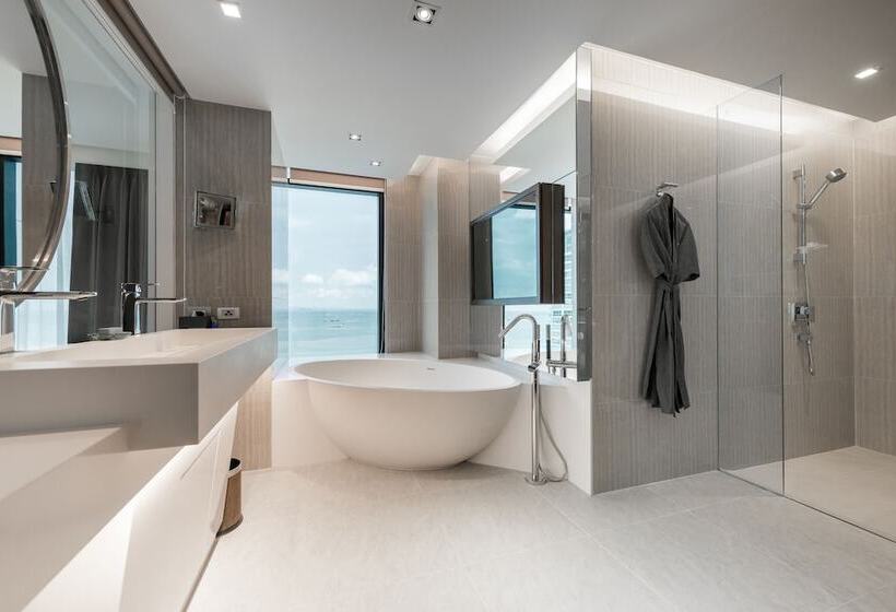 Люкс, Mytt Hotel Pattaya   Sha Extra Plus