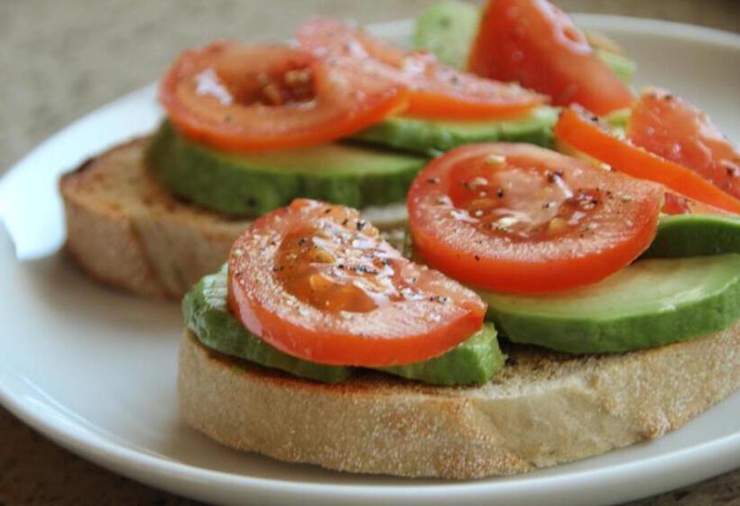 Standardrum Queen Size Säng, Bannockburn House