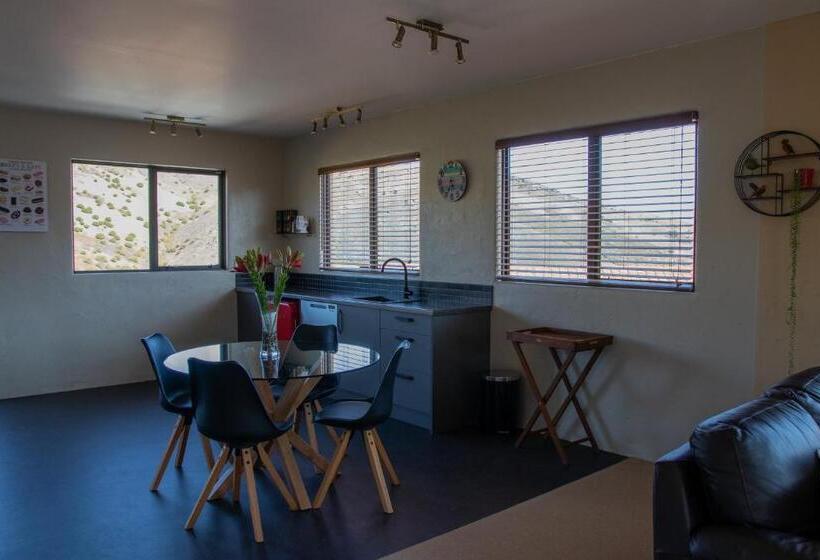 1 Sovrums Hus, Bannockburn House