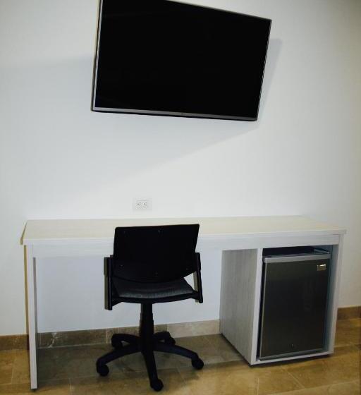 غرفة سوبيريور, Madeiro