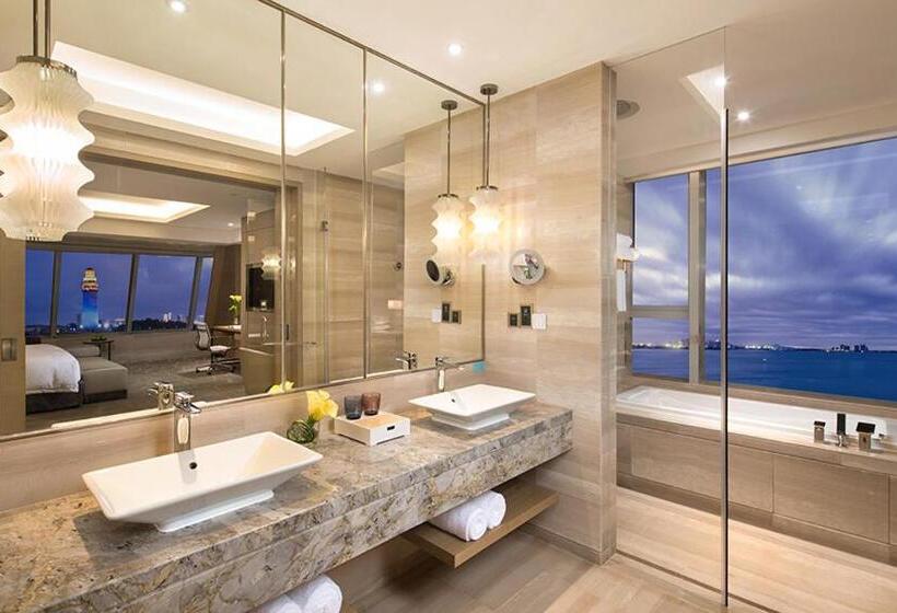 סוויטה נוף לים, Fliport Wutong Hotel Free Welcome Fruit & Near Exhibition Center