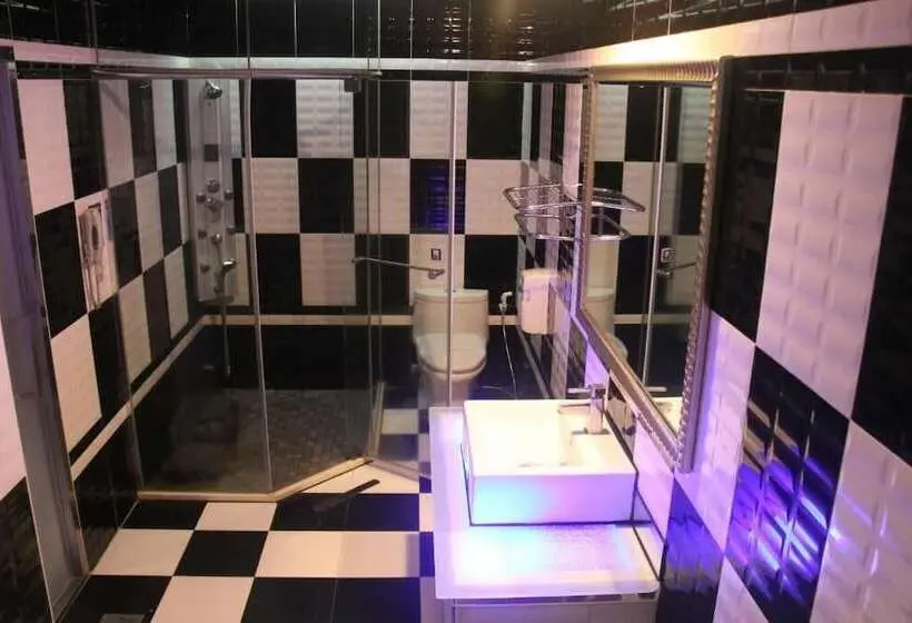 اتاق استاندارد, Kai Hong Motel