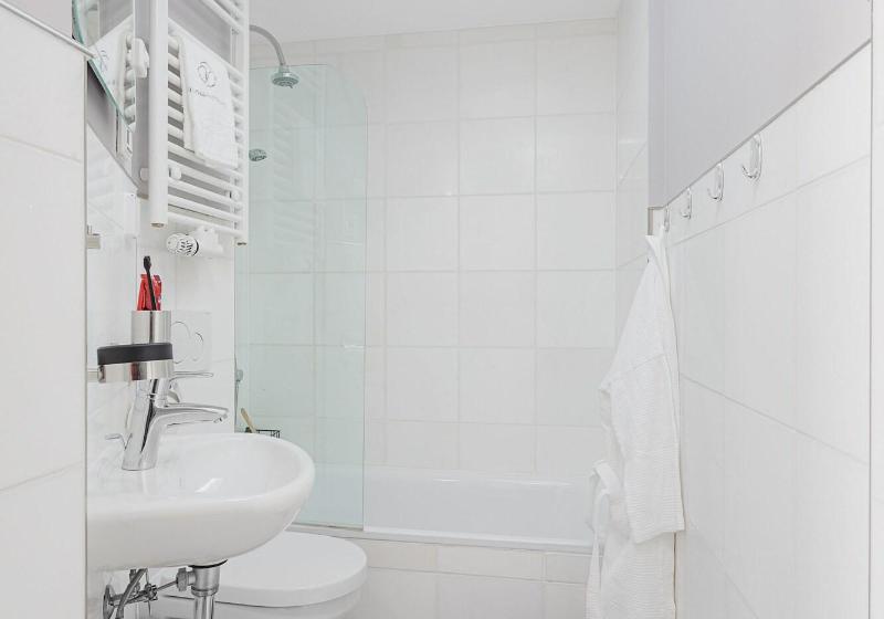 اتاق سوپریور, Kai Hong Motel