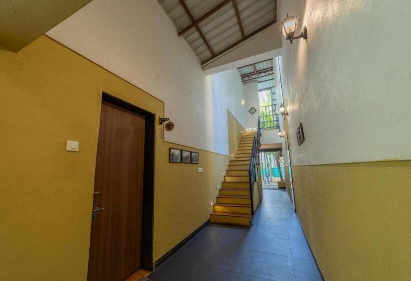 اتاق استاندارد با بالکن, Coconut Beach Farm