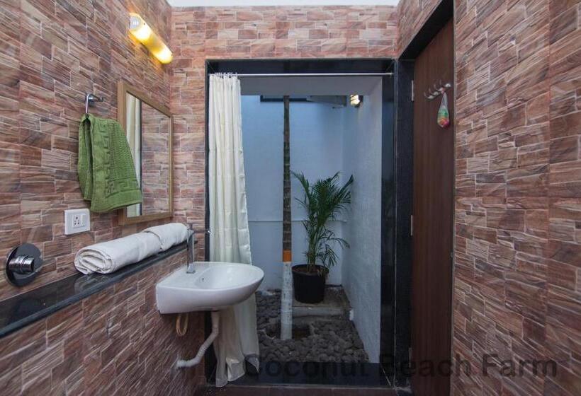 اتاق استاندارد با بالکن, Coconut Beach Farm