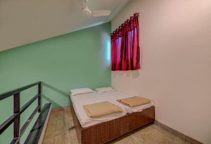 اتاق لوکس, Coconut Beach Farm