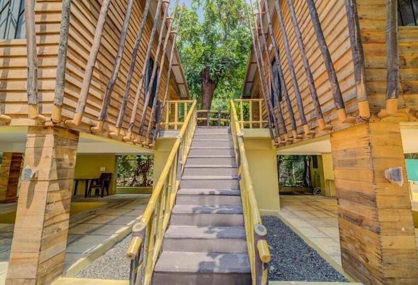 اتاق استاندارد با چشمانداز استخر, Coconut Beach Farm