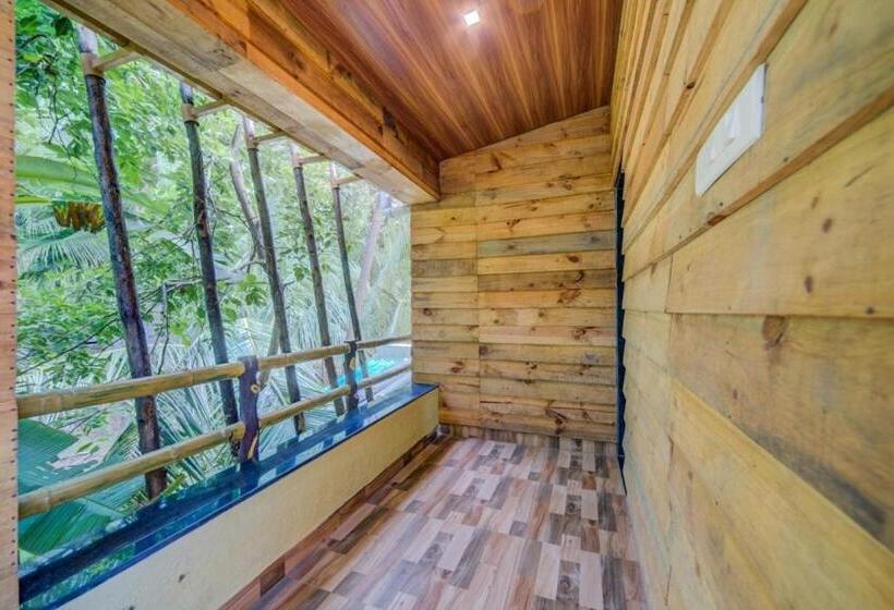 اتاق استاندارد با چشمانداز استخر, Coconut Beach Farm