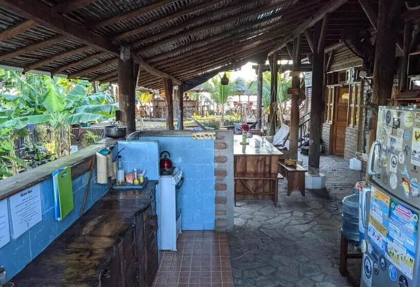 ルームシェアのワンベッド, Mano A Mano Eco Hostal