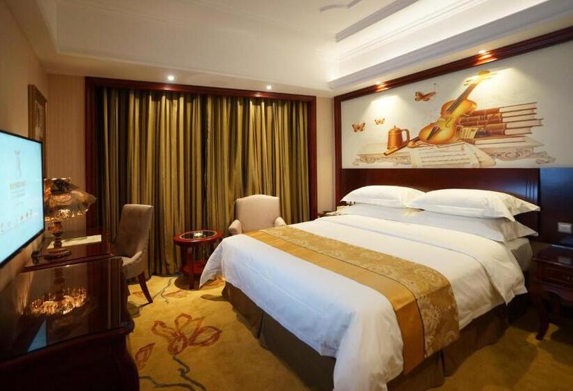 Habitació Deluxe, 维也纳国际酒店上海浦东机场自贸区店一提供浦东机场和迪士尼免费班车接送