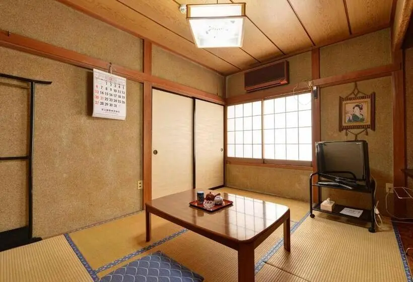 バス共有のスタンダードルーム, Suzukiya Ryokan