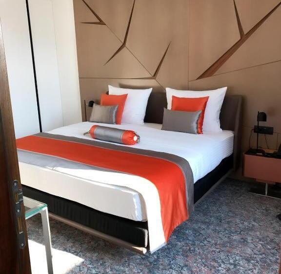 غرفة سوبيريور, Austria & Bosna