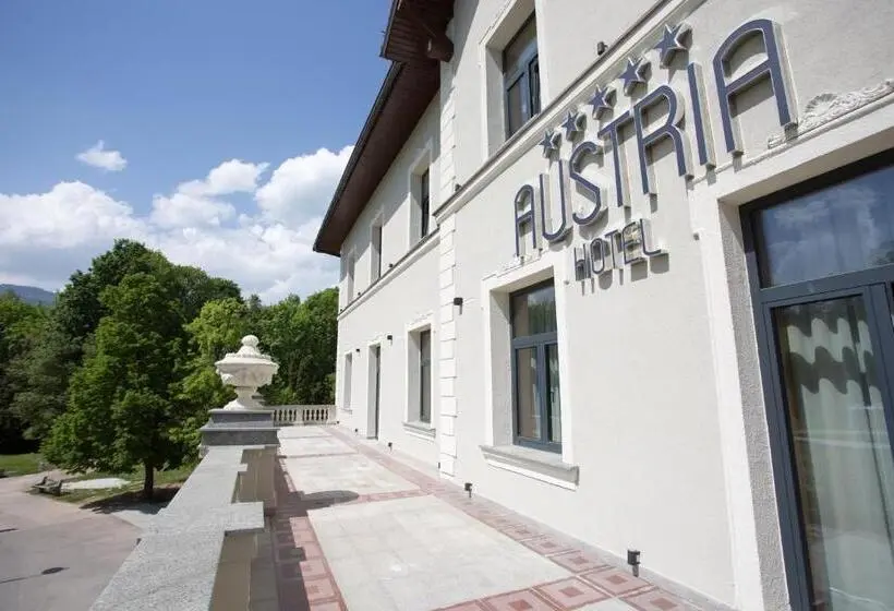 سوئیت پرزیدنت, Austria & Bosna