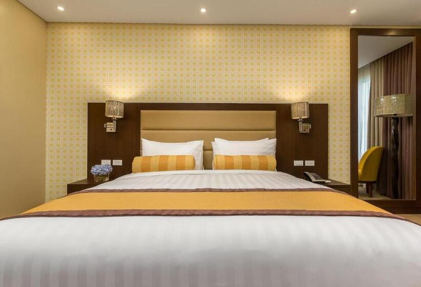 디럭스 룸, Maayo