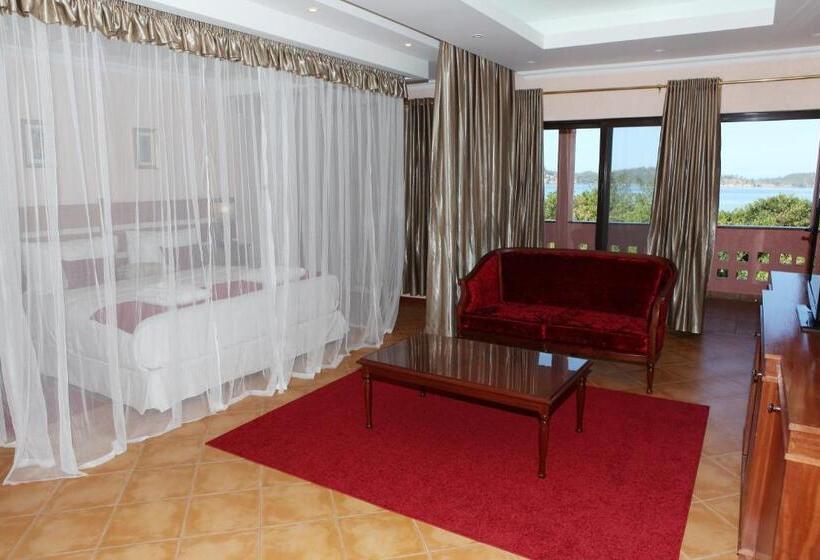 キングサイズベッドのデラックスルーム, Humula Beach Resort