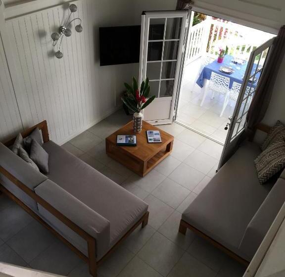 ویلای 2 خوابه, Chambres D Hôtes Chez Flo