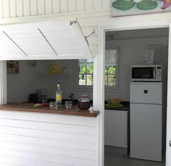 ویلای 2 خوابه, Chambres D Hôtes Chez Flo