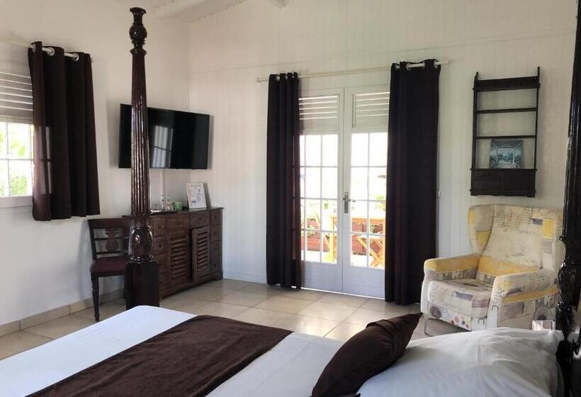 اتاق لوکس, Chambres D Hôtes Chez Flo