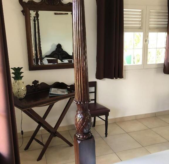اتاق لوکس, Chambres D Hôtes Chez Flo