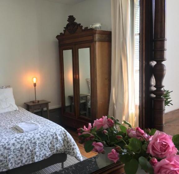 标准间, La Maison De Famille