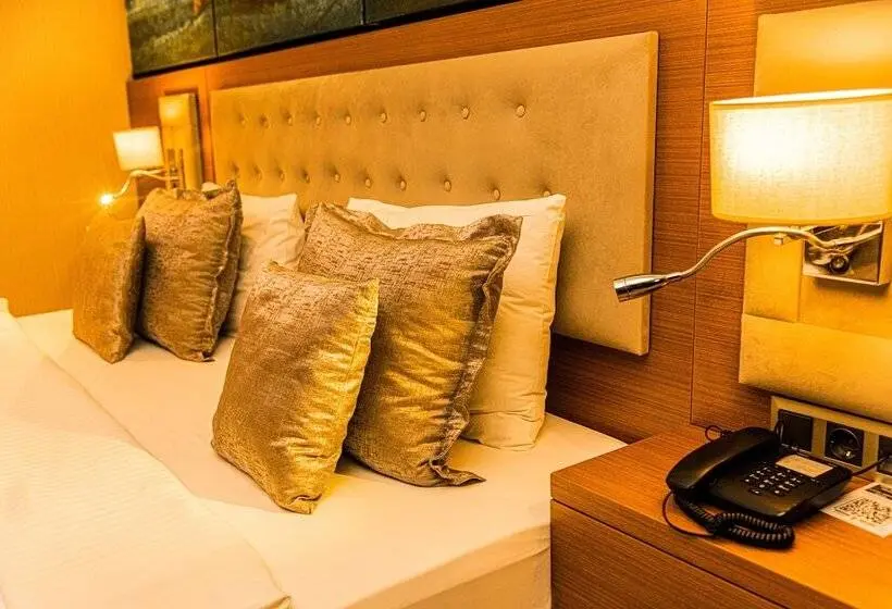 اتاق سوپریور با چشم‌انداز دریا, Aselia Hotel Trabzon