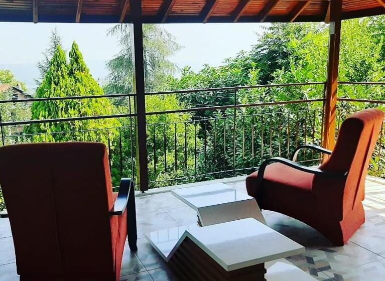 带露台的套间, Butik Hotel Maşukiye