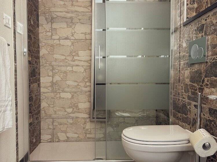 Люкс 2 Спальни, Dell Orto