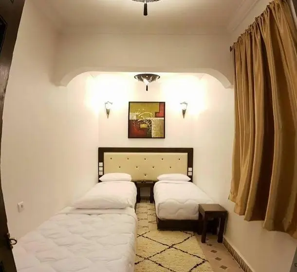 اتاق استاندارد سه نفره, Les Rêves De Marrakech