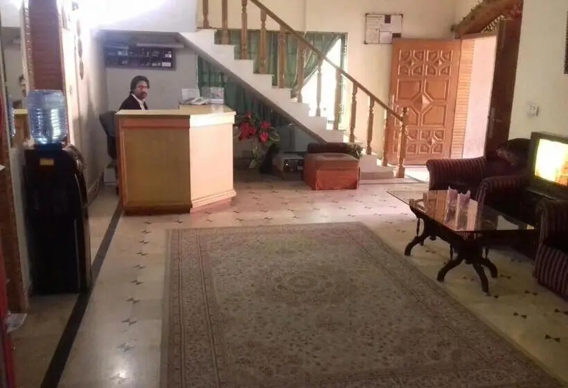اتاق اکونومی, Orion International Guest House