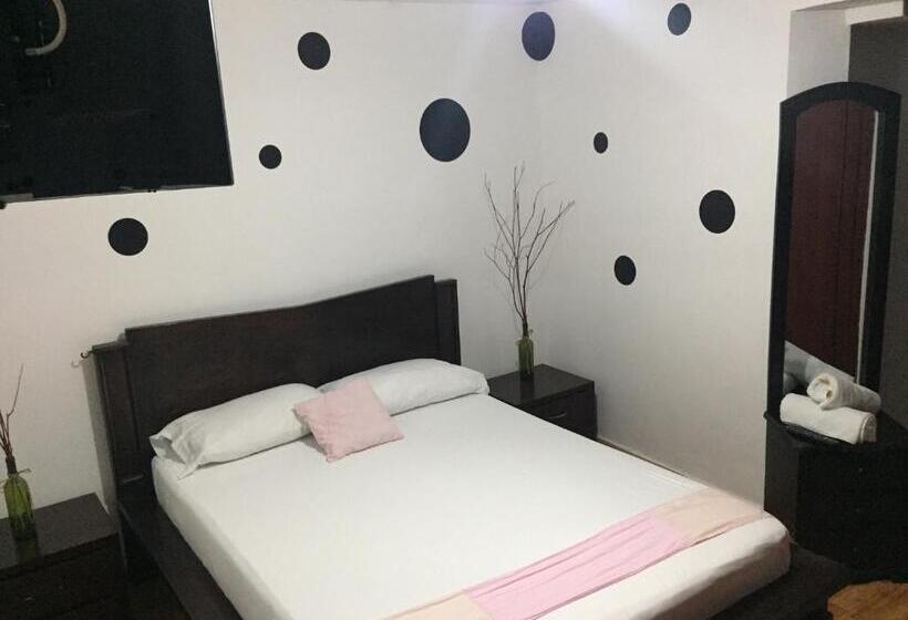 スタンダードルーム, Yellow Hotel Maraya