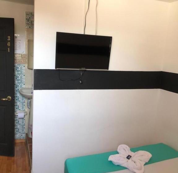 エコノミールーム, Yellow Hotel Maraya